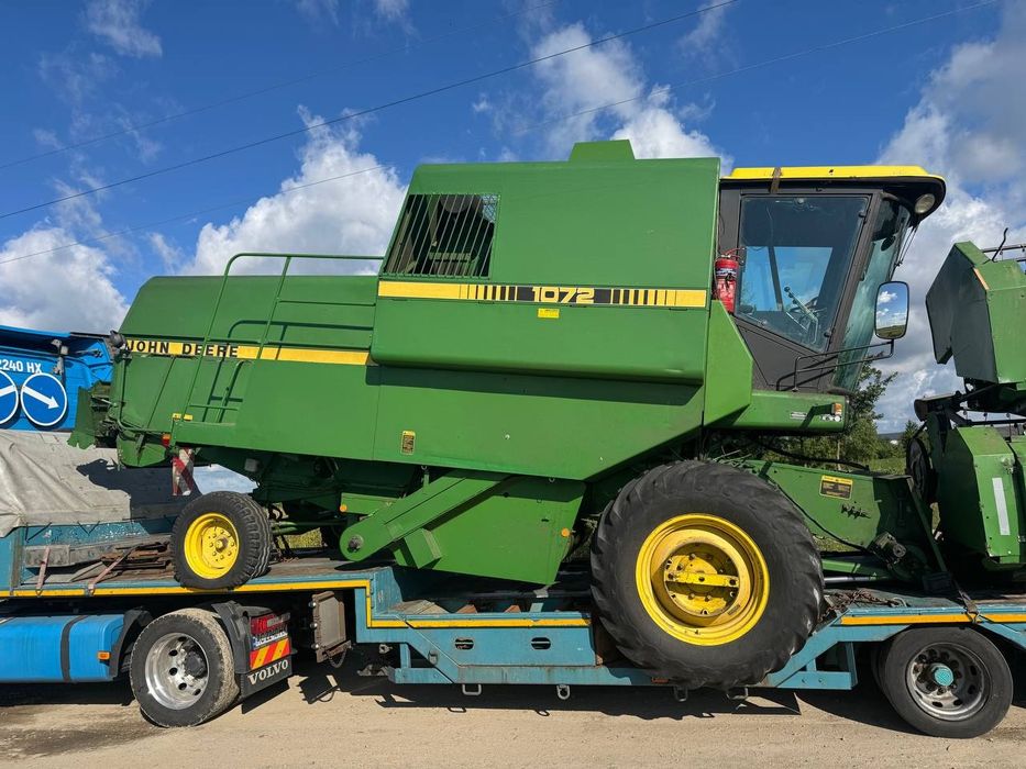 Комбайн свіжопригнаний John Deere 1072