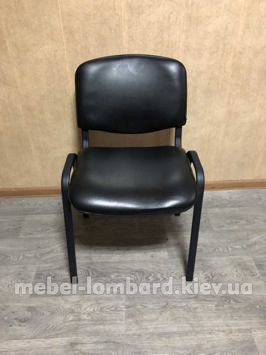 Стул офисный "ИСО" "Черный" кожзам бу