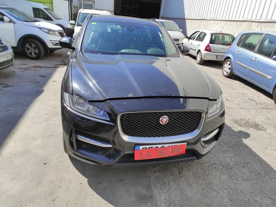 Chapeleira Da Mala Jaguar F-Pace