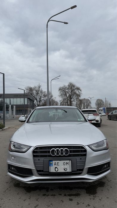 Продам Audi A4 S line