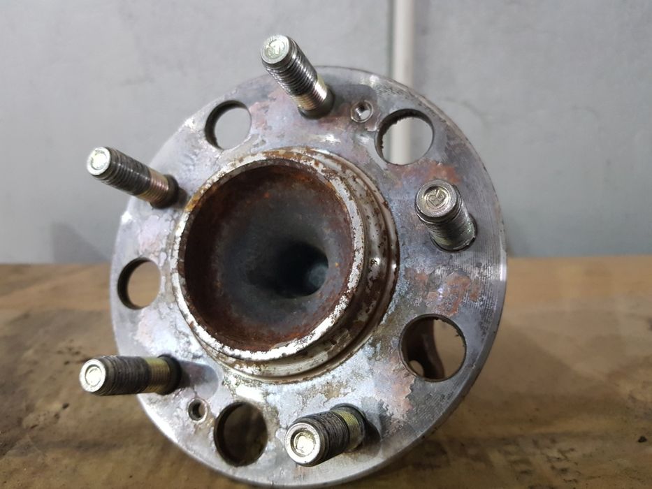 Задняя ступица подшипник Hyundai Tucson