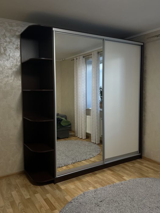 Продам шкаф купе
