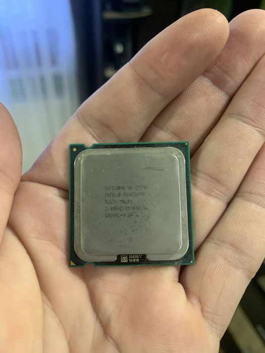 Материнська плата ASUS p5p41t le ddr3 з процесором intel pentium e5700