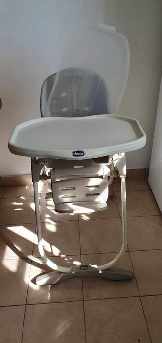 Krzeselko chicco Magic Polly sklep 600zl  do karmienia ze stolikiem be