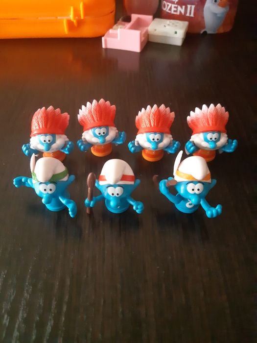 Figurki smerfy pingwiny kung fu
