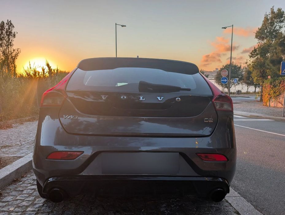 Volvo V40 D2 — foto 5