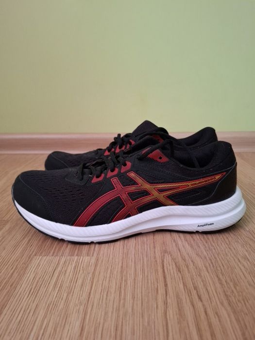 Кросівки ASICS 45p