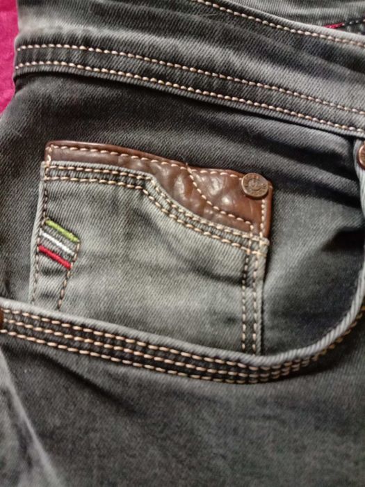 Джинсы Diesel (W 29-30)