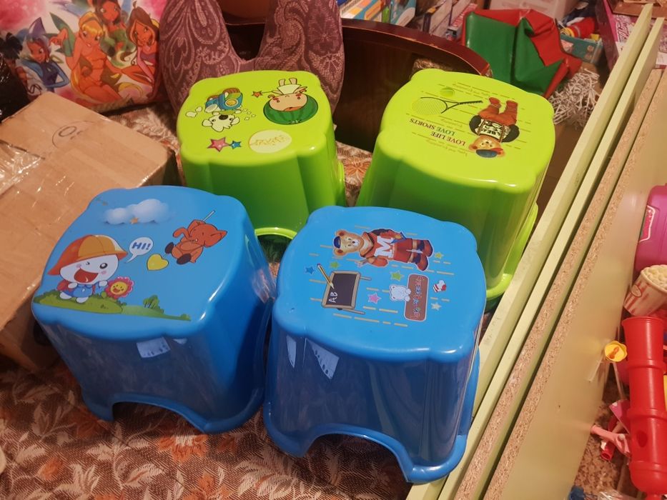 Детский стульчик
