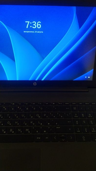 Ноутбук hp 250 g7 ddr4-16gb hdd500gb Pentium gold win 11 sl