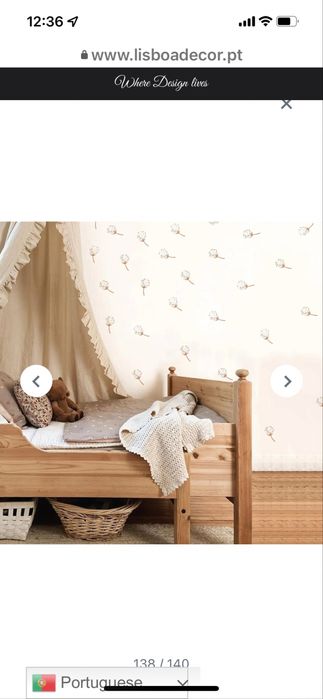 Berço que aconpanha o crescimento do bebe, muito pratico, design moderno, em excelente estado