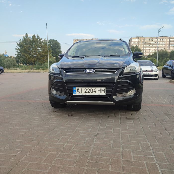 автомобіль Форд ескейп