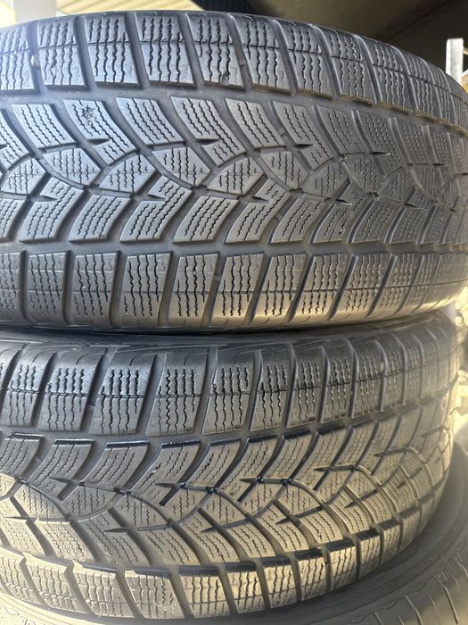 Шини резина 225/55/18 r18 Goodyear пара зимні