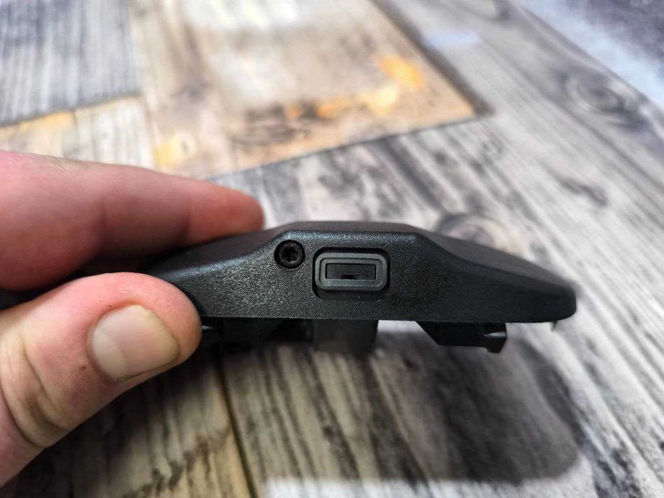 Форсунка омивача лобового скла права ліва Volkswagen ID.3 5G0955986