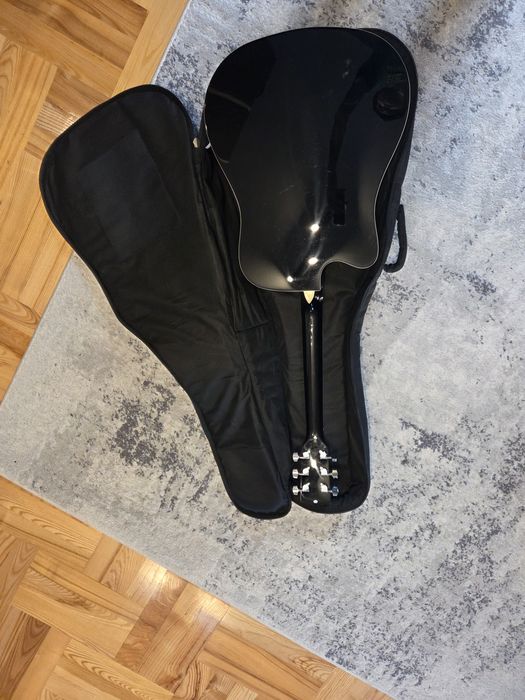 Czarna Gitara akustyk Harley Benton