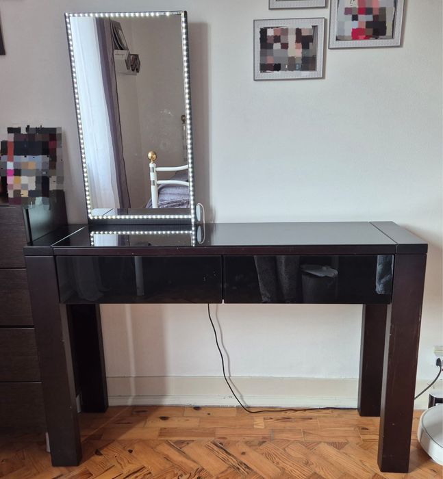 Penteadeira e espelho com ledes