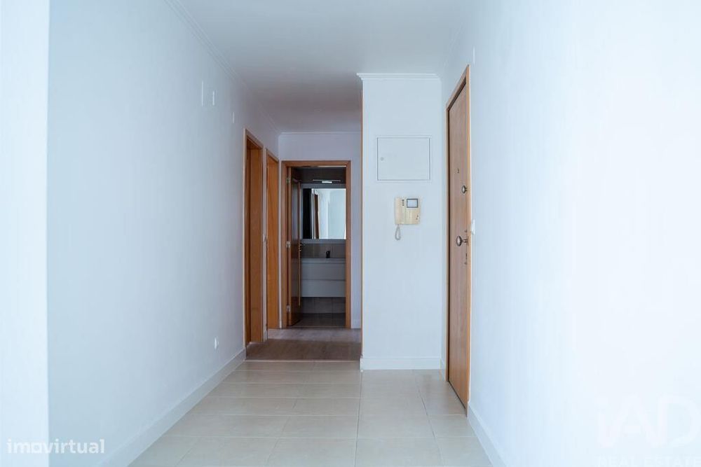 Apartamento T2 em Marvila de 84 m2