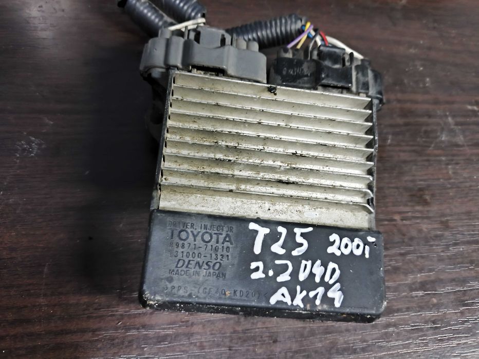 Sterownik wtryskiwaczy Toyota Avensis T25 2.2 D4D 89871/71010 Siedlce