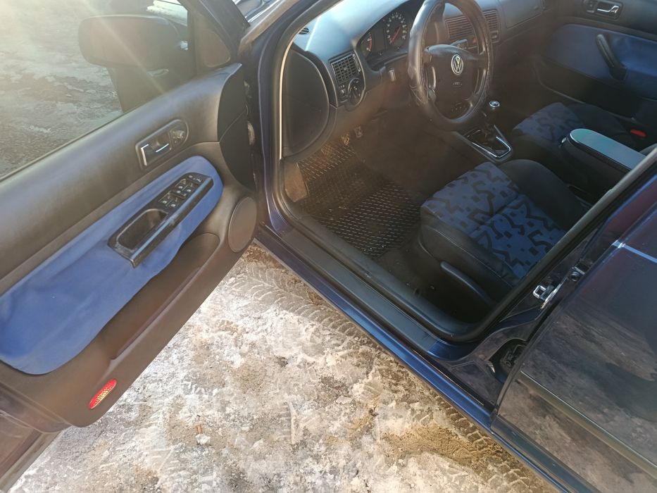 Продам авто Golf 4 1.4 MPI