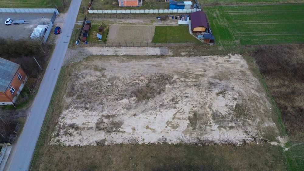 Działka budowlana 1000 lub 2000 m² z mediami – Wacławów, gm. Wolanów (blisko S7)