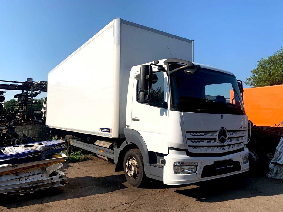 Розбірка Mercedes Atego Euro 6 на запчастини