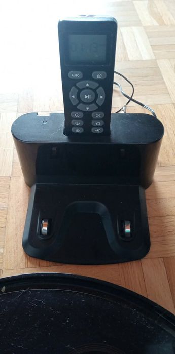 Aspirador com comando remoto