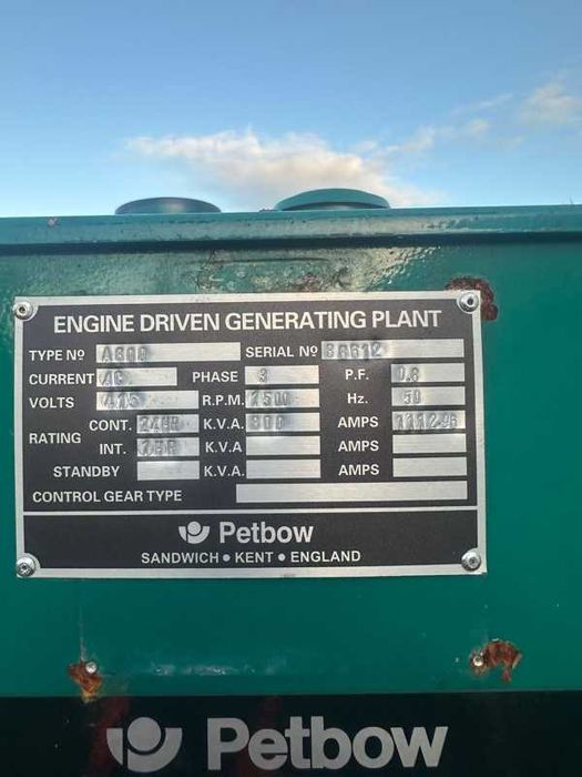 Потужністю 800 KVA модель Perkins 3012 генератор дизельний