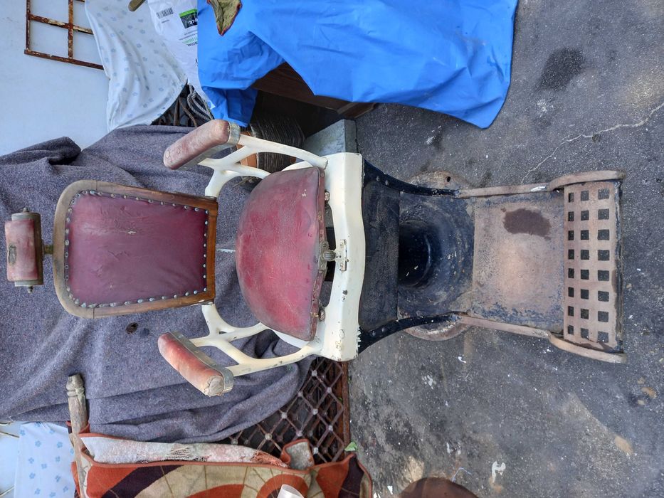 Cadeira de barbeiro antigo