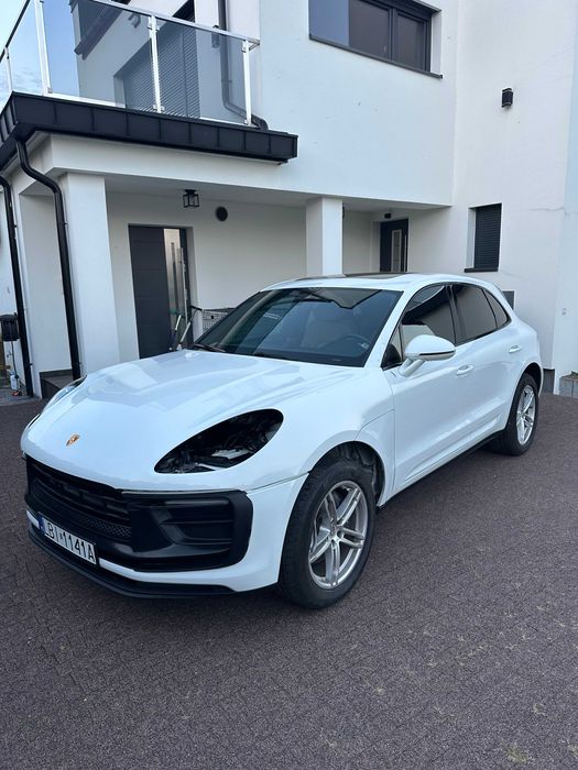 Porsche Macan 2022 rok