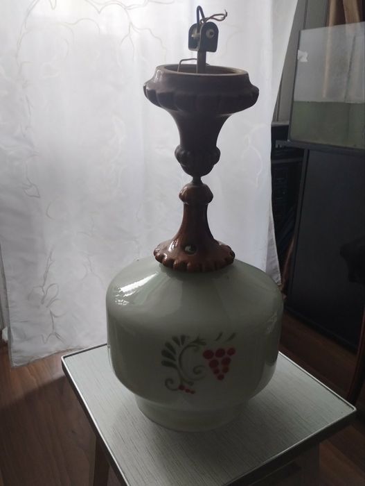 Продам светильник на одну лампу