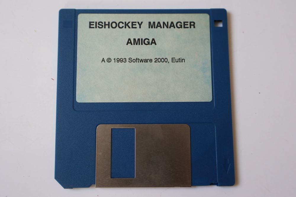 Gra Eishockey Manager wyd. Software 2000 na Komputery Retro Commodore Amiga 500 600 1200 Atari ST IBM Disc 3,5" 1993 Big Box Komplet Stan Dobry Minus
