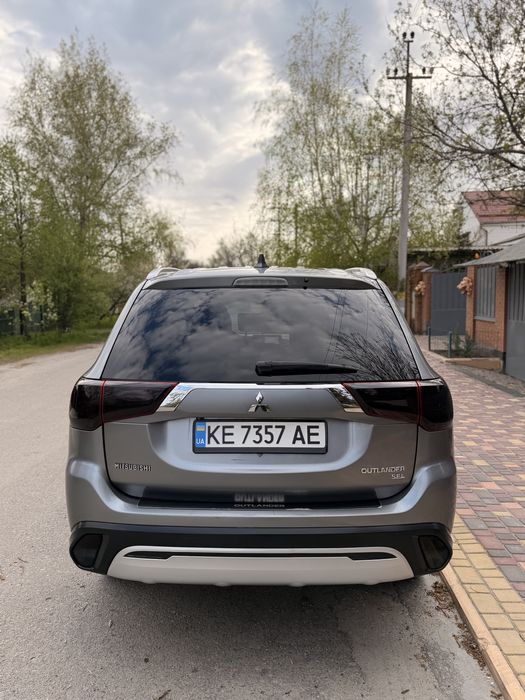Mitsubishi Outlander 2019