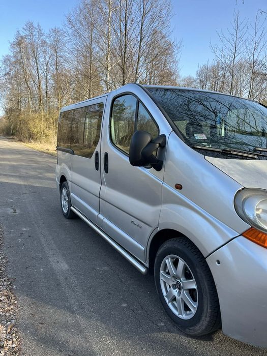 Renault Trafic  2.5 dci