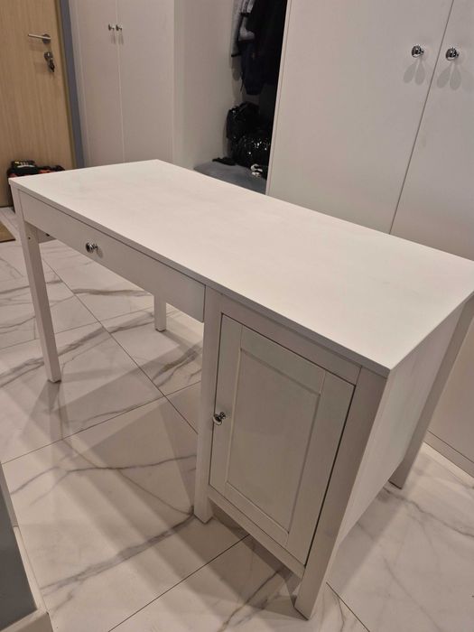 Biurko Ikea Hemnes
