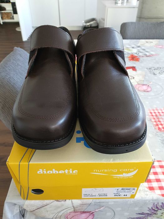 Sapatos ortopédico