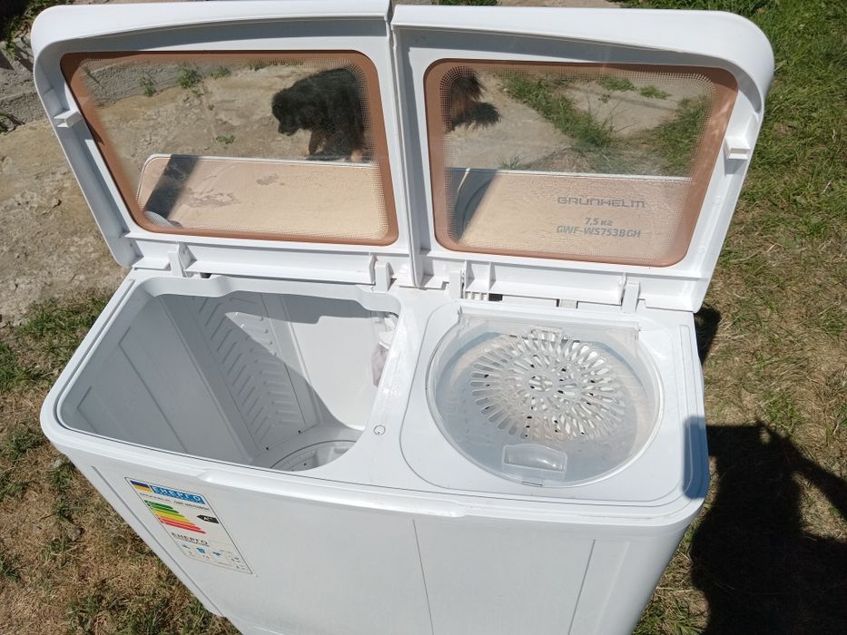 Продам пральну машинку полуавтомат!
Є гарантія!