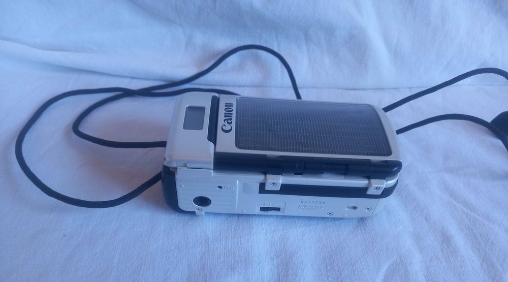 Câmera canon autoboy SE (solar)