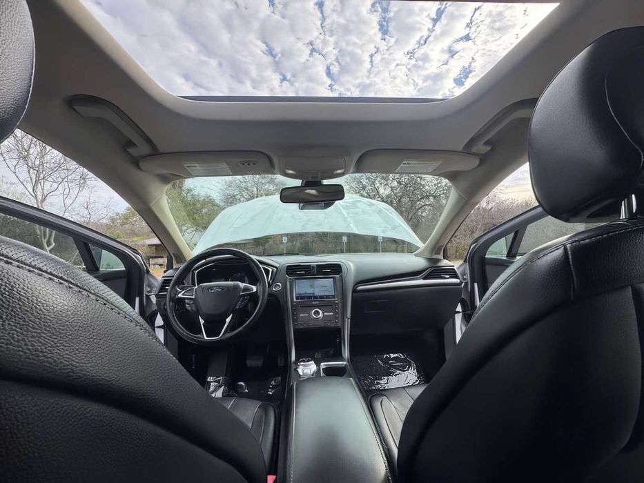 Ford Fusion      2020