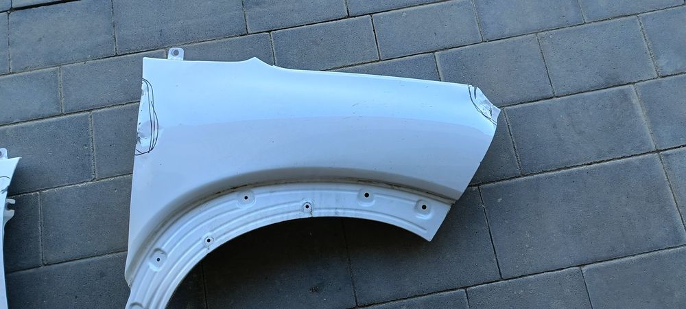 Błotnik przedni prawy i lewy Citroen C3 Aircross