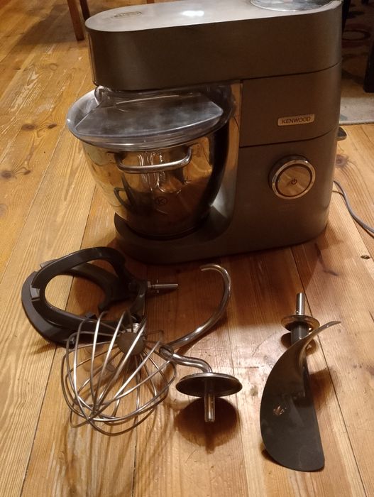 Robot planetarny Kenwood Chef xl titanium 1700W