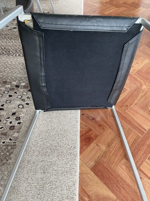 6 cadeiras Interforma em metal e pele preto