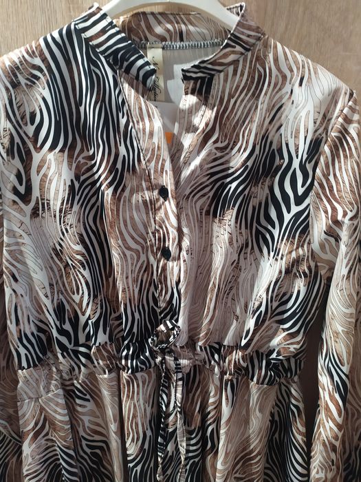 Nowa sukienka we wzory