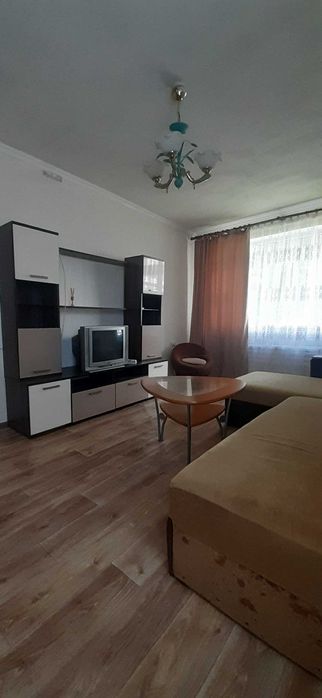 3-ох кім.квартира пр.Левка Лукяненка з меблями та технікою