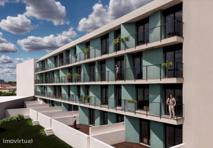 Apartamento T0 com garagem, ar condicionado e elevador