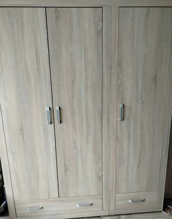 Sprzedam komplet mebli