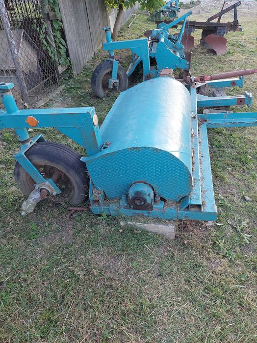 Кір прицепний до трактора.