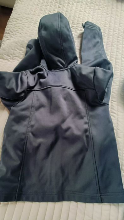 134 Reserved kurtka niebieska wiatrówka gratis  Crivit szara softshell