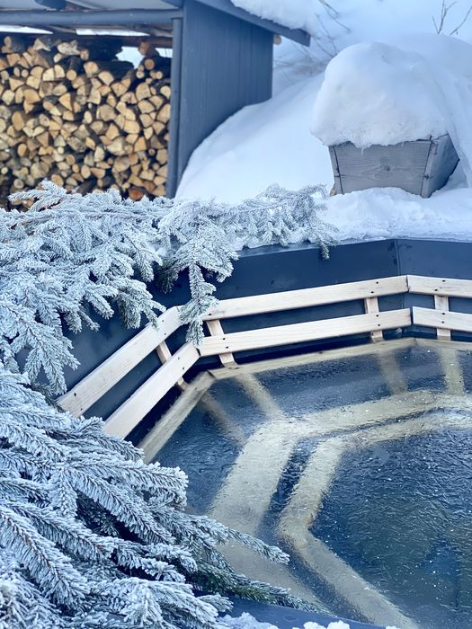 Будинок з чаном  Kosivchik