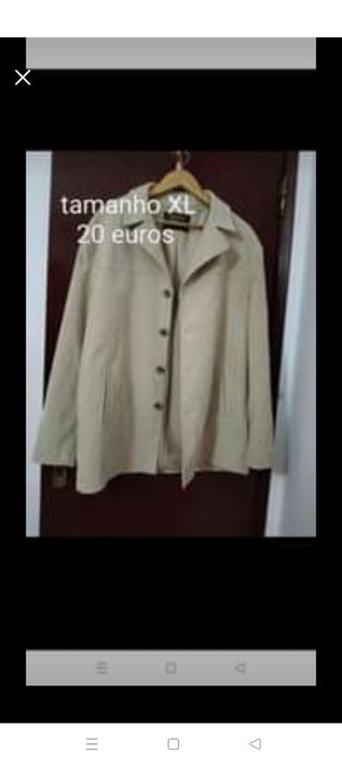 Casacos em bom estado senhora
