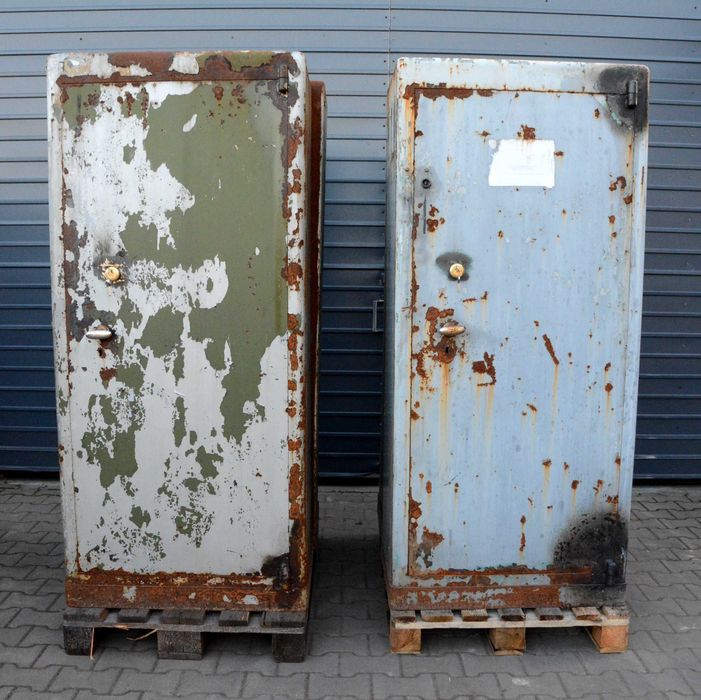 Szafa metalowa 180x80x55cm
